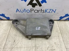 Демпфер бардачка Jaguar F-Pace