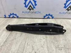 рычаг подвески Subaru Impreza