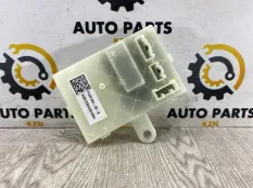 Блок управления зарядом аккумулятора Tesla Model Y