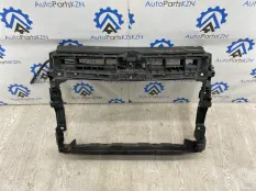 панель передняя Volkswagen Tiguan