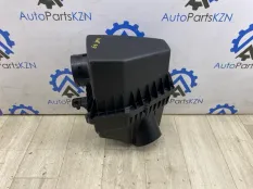 Корпус воздушного фильтра Jeep Cherokee