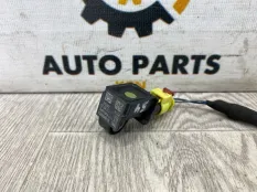 Датчик подушки безопасности Volkswagen Tiguan