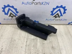 Кронштейн полки багажника Mazda CX-5