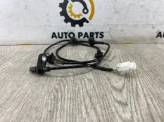 Датчик ABS Suzuki Vitara