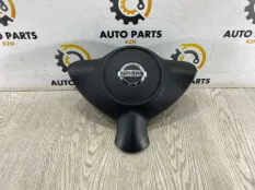 Подушка безопасности в руль Nissan Juke