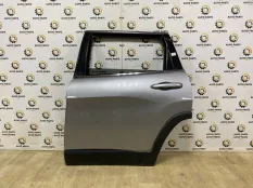 Дверь Jeep Cherokee