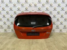 Крышка багажника Ford Fiesta