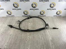 Трос стояночного тормоза Mitsubishi Outlander