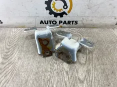 Петля двери Mazda CX-9