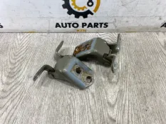 Петля двери Mazda CX-5