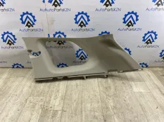 Обшивка багажника Mitsubishi Outlander