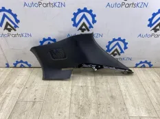 Накладка на стойку кузова Mazda 3