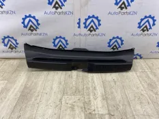 Накладка замка багажника Suzuki Vitara