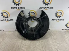 Пыльник тормозного диска Mazda CX-5