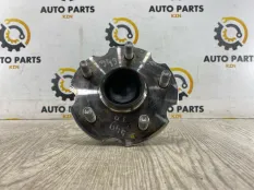 Ступица Toyota RAV4