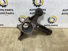 Кулак поворотный Toyota Camry