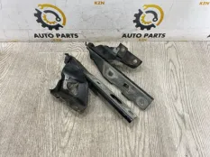 Петля капота Volkswagen Tiguan