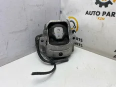 Подушка двигателя Audi A4