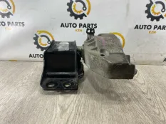 Подушка двигателя Renault Kangoo