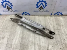 рычаг подвески Mercedes-Benz CLA