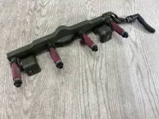 Топливная рампа с форсунками Mazda 3