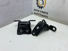 Петля двери Honda CR-V