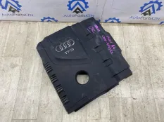 Декоративная крышка двигателя Audi A4