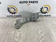 Кронштейн редуктора Mazda CX-5