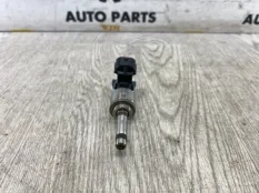 Форсунка топливная Mazda CX-5