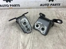 Петля двери Honda CR-V