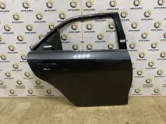 Дверь Toyota Camry