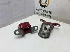 Петля двери Nissan X-Trail