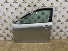 Дверь Toyota Camry