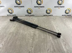 Амортизатор крышки багажника Hyundai Tucson