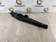 рычаг поперечный Mitsubishi Outlander