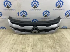 Решетка радиатора Mitsubishi ASX