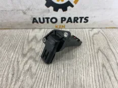 Датчик массового расхода воздуха Mazda 6