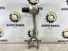 Рычаг подвески нижний Jaguar XF