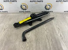 Домкрат Jaguar XJ