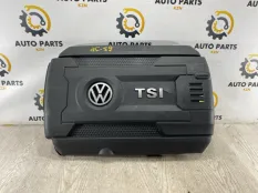 Декоративная крышка двигателя Volkswagen Tiguan