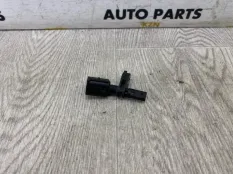 Датчик ABS Volkswagen Golf