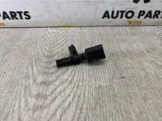 Датчик ABS Volkswagen Golf
