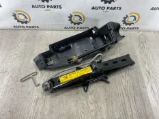 Набор инструментов Renault Kangoo