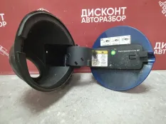 Лючок топливного бака Ford Focus 2 2008-2011 1563211 CB4 / РЕСТАЙЛИНГ