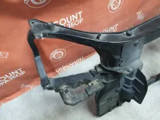 Рамка радиатора Hyundai TUCSON 2004-2009 641012E000 JM