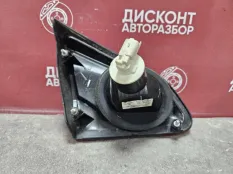 Фонарь вставка багажника Nissan Qashqai 2006-2013 26550BR01A J10 / РЕСТАЙЛИНГ, правый