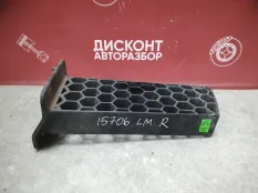 Кронштейн усилителя бампера Hyundai IX35 2009-2015 865722Y000 LM, передний правый