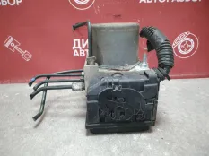 Блок ABS Toyota Auris 2006-2012 4451002110 E150