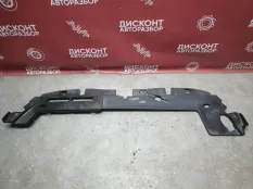 Накладка на рамку радиатора Toyota Auris 2006-2012 167120D010 E150