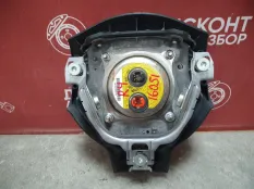 Подушка безопасности в руль Toyota RAV4 II 2003-2005 4513042110C0 A20 / РЕСТАЙЛИНГ